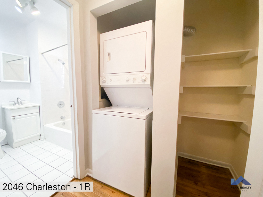 2046 W. Charleston St. 2046 W. Charleston St., Chicago, IL 60647 Bucktown - Leasing by Cross Street